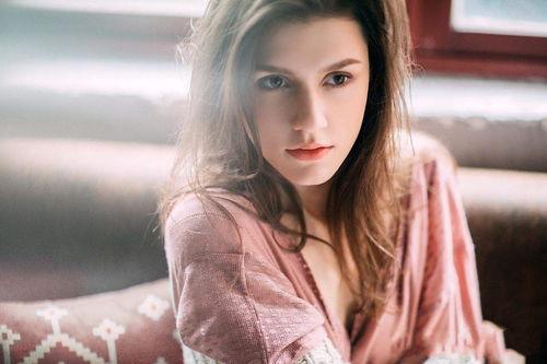 俄罗斯美女爆料图片视频,独家爆料图片视频背后的故事  第2张