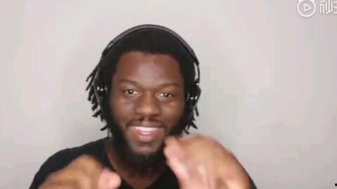 大叔爆料理发师视频,理发师背后的秘密与技巧大公开 第2张 大叔爆料理发师视频,理发师背后的秘密与技巧大公开 第2张